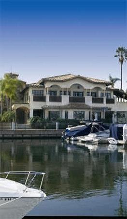 Newport Dunes Waterfront Resort Newport Beach Buitenkant foto